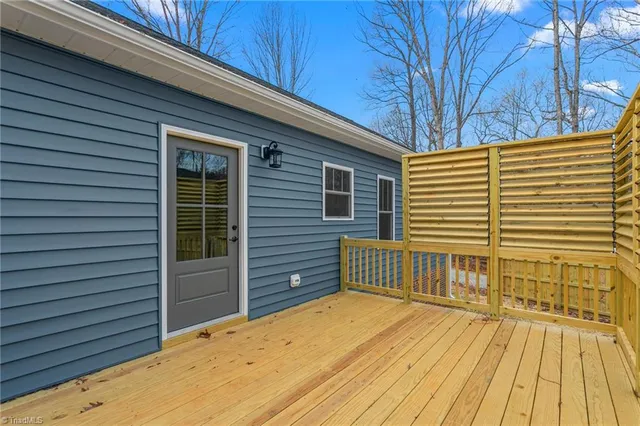 $319,000 | 1931 Henry Road, Graham, NC 27253