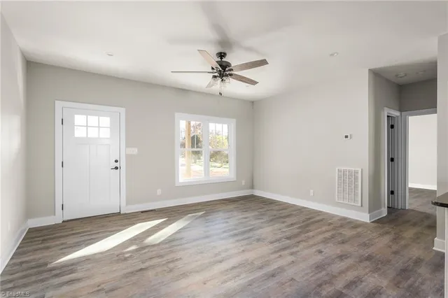 $328,000 | 1931 Henry Road, Graham, NC 27253