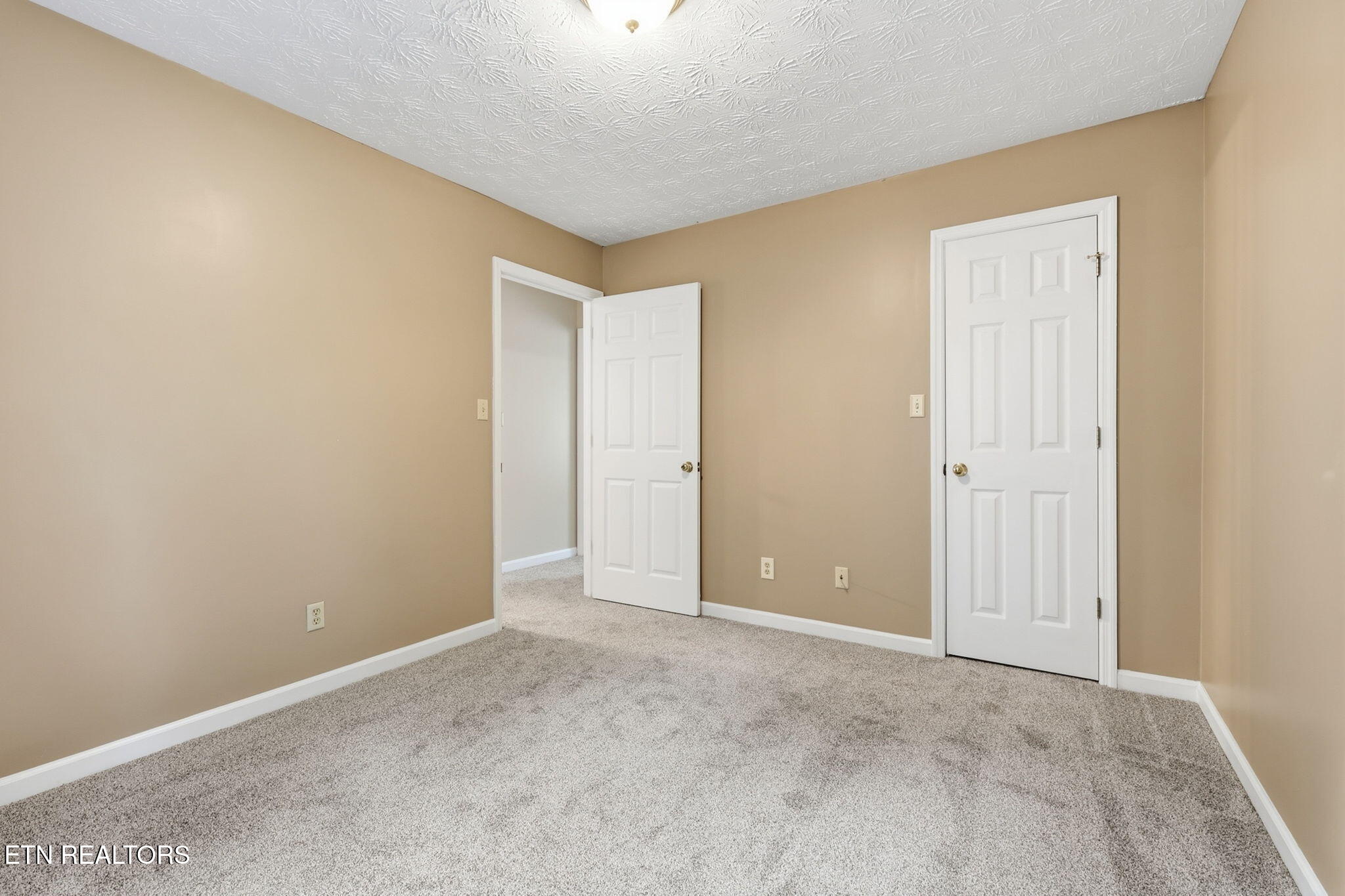 5516 West Emory Road Powell, TN 37849 - Photo 32 of 40 39-web-or-mls-3F1A9846