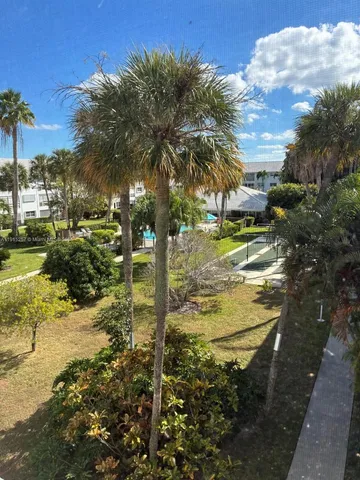 $120,000 | 2050 Northeast 39th Street, Unit 311, Lighthouse Point, FL 33064