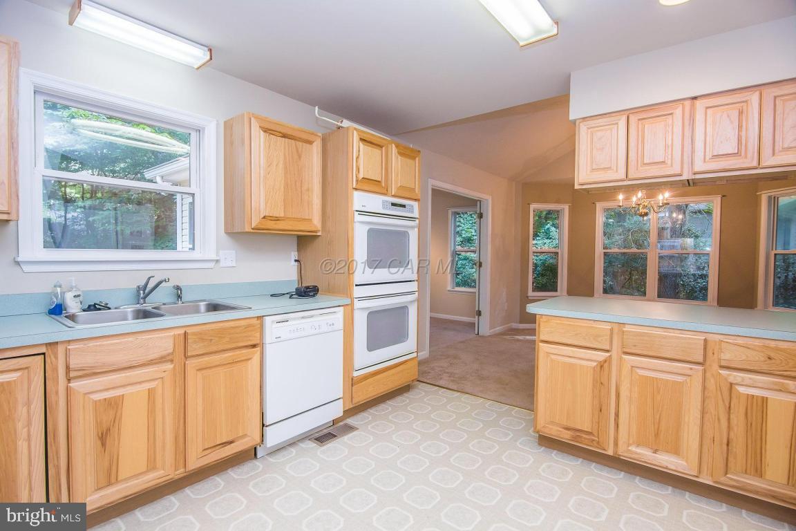 49 Beaconhill Road Ocean Pines, MD 21811 - Photo 6 of 62
