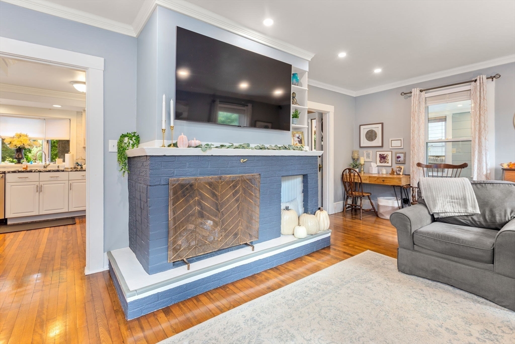 4 Lower Jones Road Hopedale, MA 01747 - Photo 11 of 28 Gallery Image 11