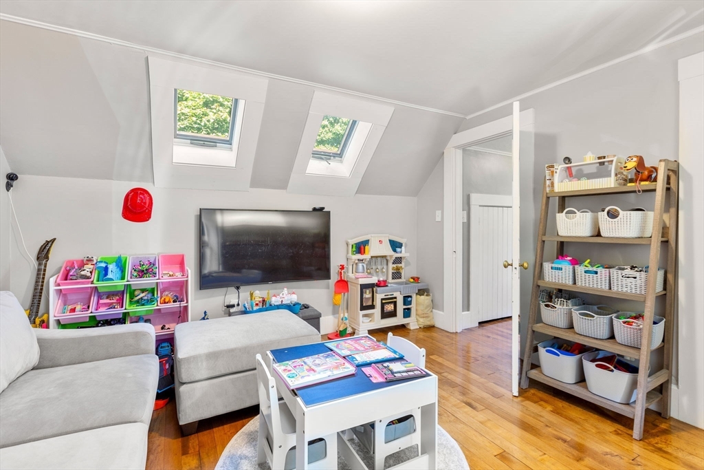 4 Lower Jones Road Hopedale, MA 01747 - Photo 23 of 28 Gallery Image 23