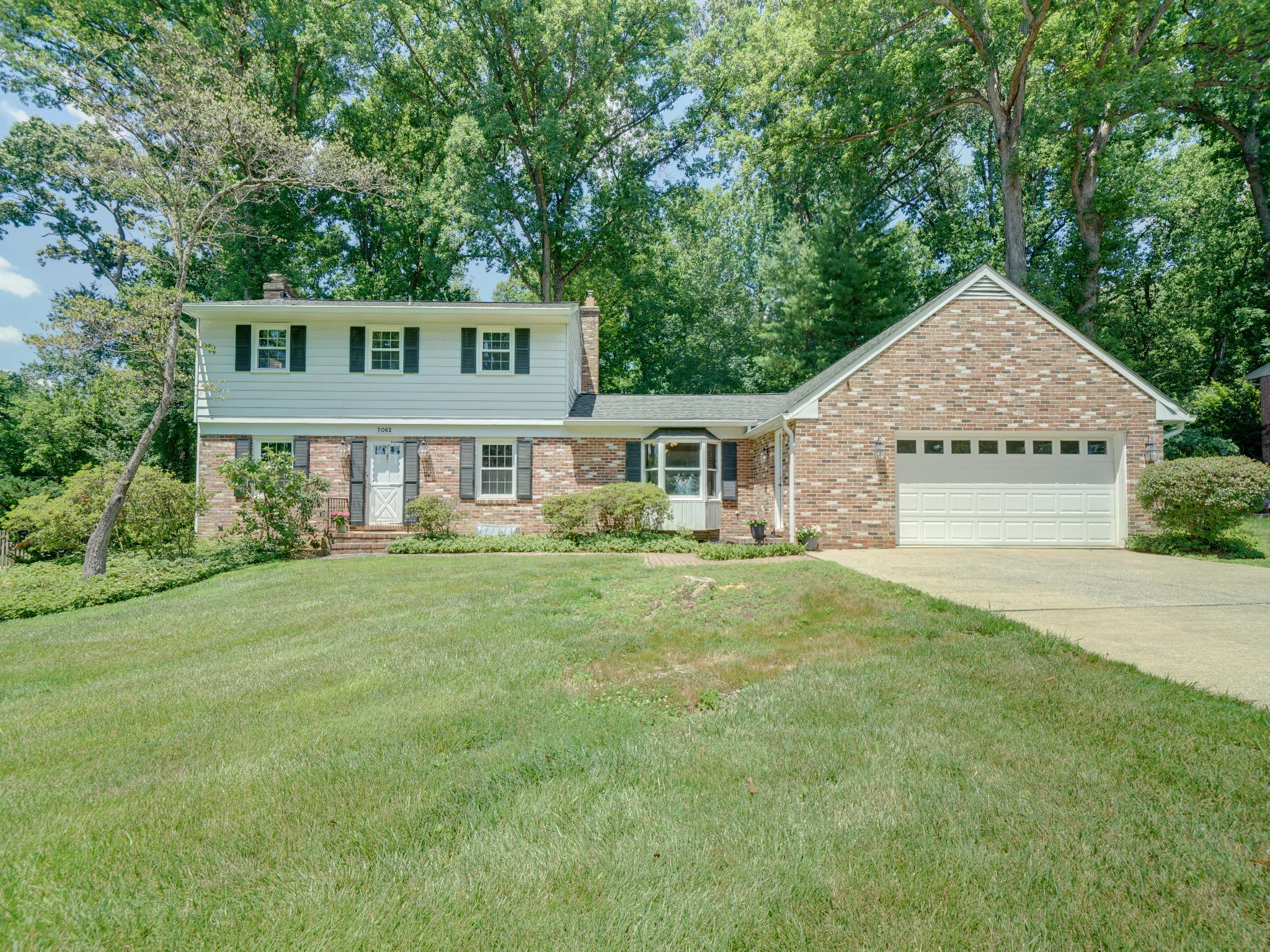 5062 Durham Road West Columbia, MD 21044 - Photo 36 of 40 Huge driveway &extra deep 2 car garage w/ workroom