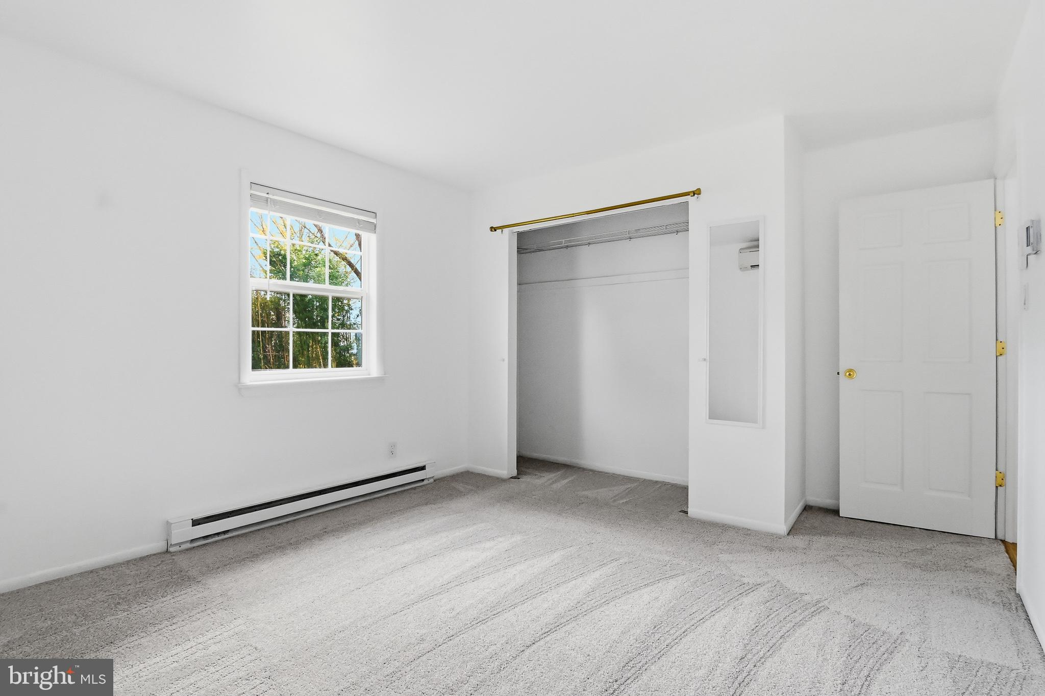 25 Cherry Lane Elkton, MD 21921 - Photo 14 of 15 an empty room with windows