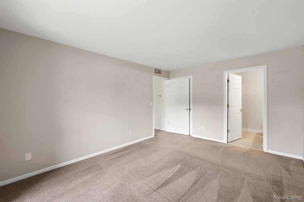 3707 Oakmonte Boulevard Rochester, MI 48306 - Photo 30 of 35