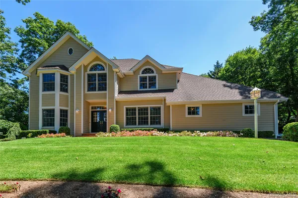 $1,995,000 | 33 Walters Avenue, Cold Spring Harbor, NY 11724