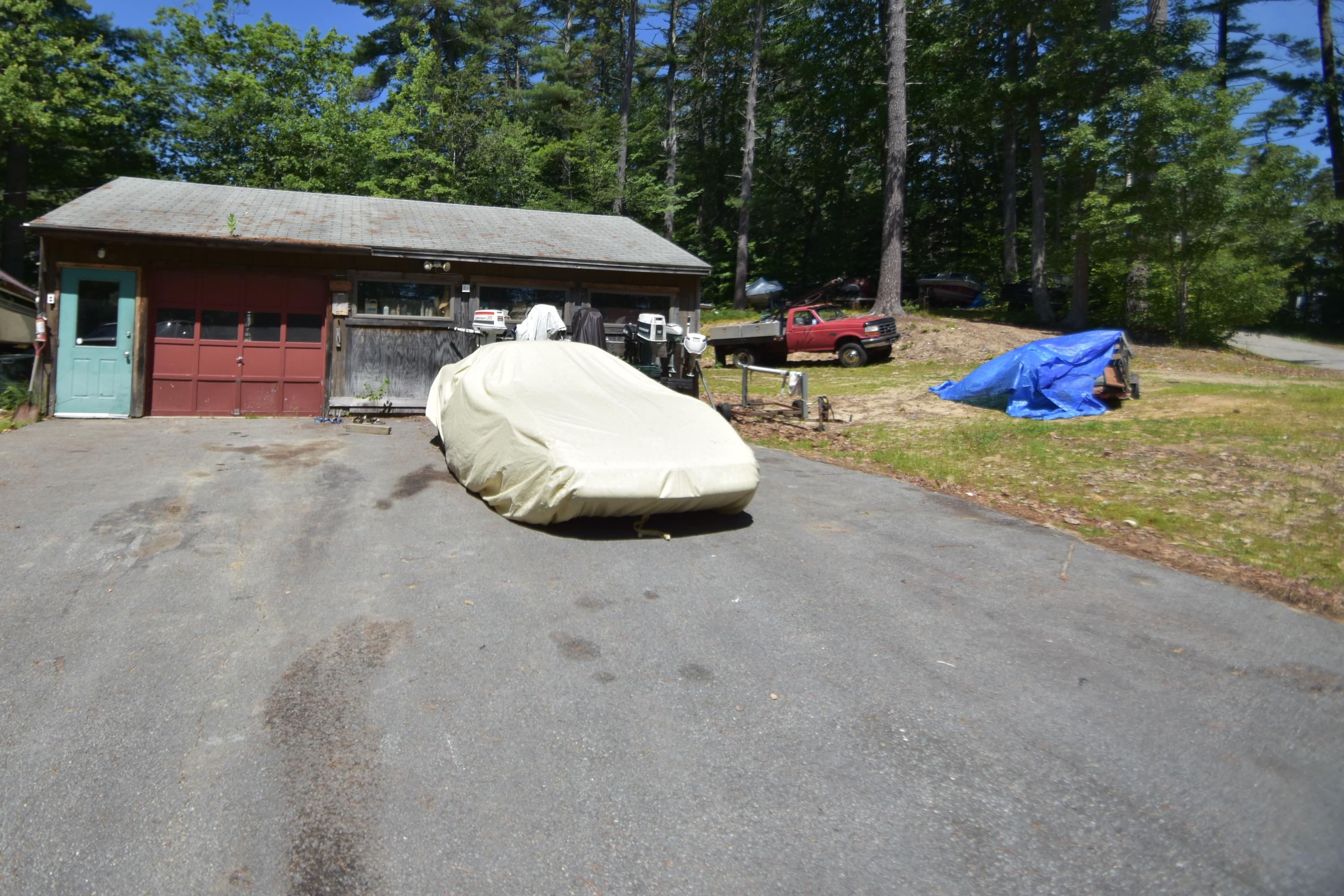 94 Haskell Avenue Raymond, ME 04071 - Photo 2 of 4 DSC_1431