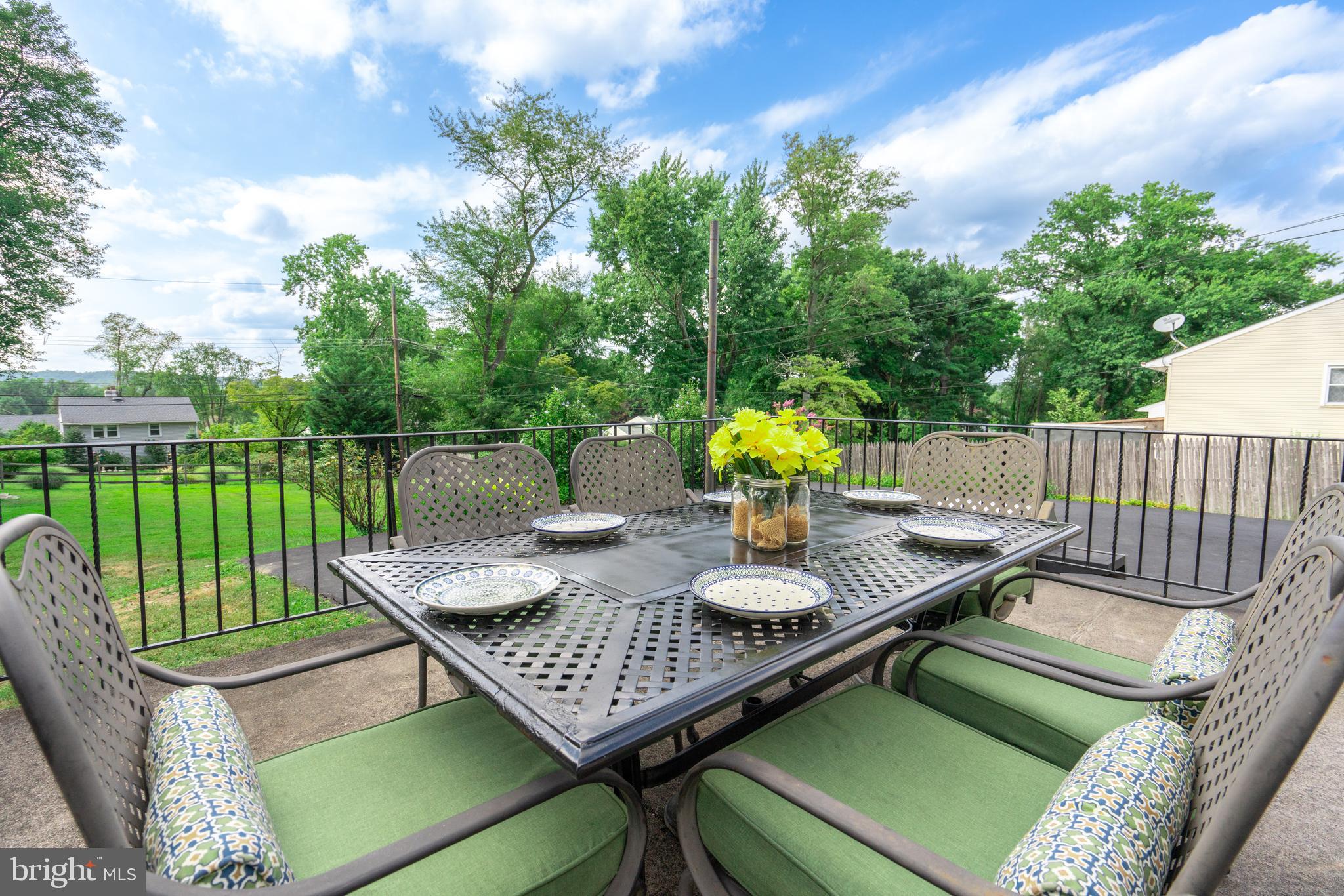 213 Suffolk Road Flourtown, PA 19031 - Photo 34 of 44 Patio/Terrace