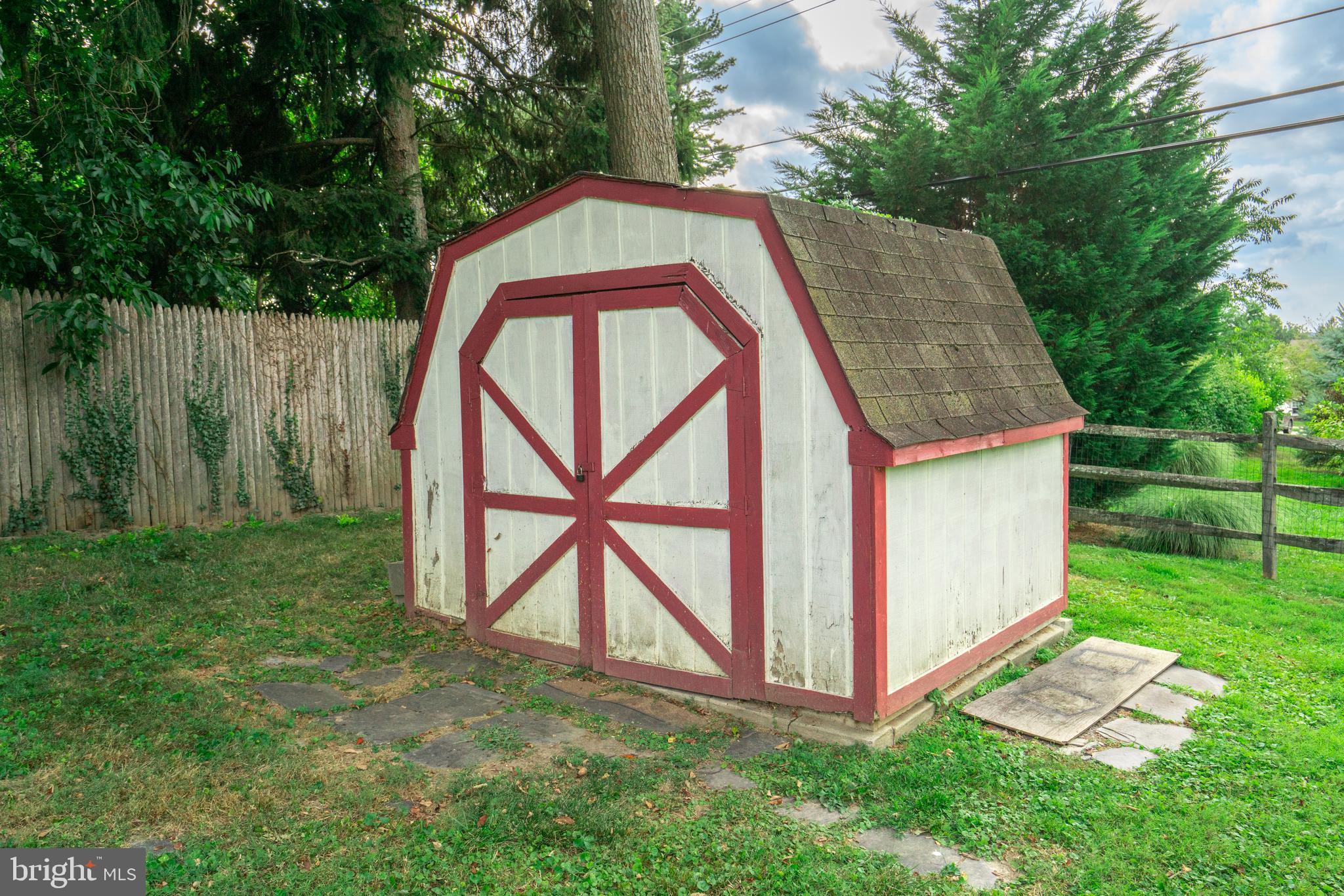 213 Suffolk Road Flourtown, PA 19031 - Photo 39 of 44 Shed
