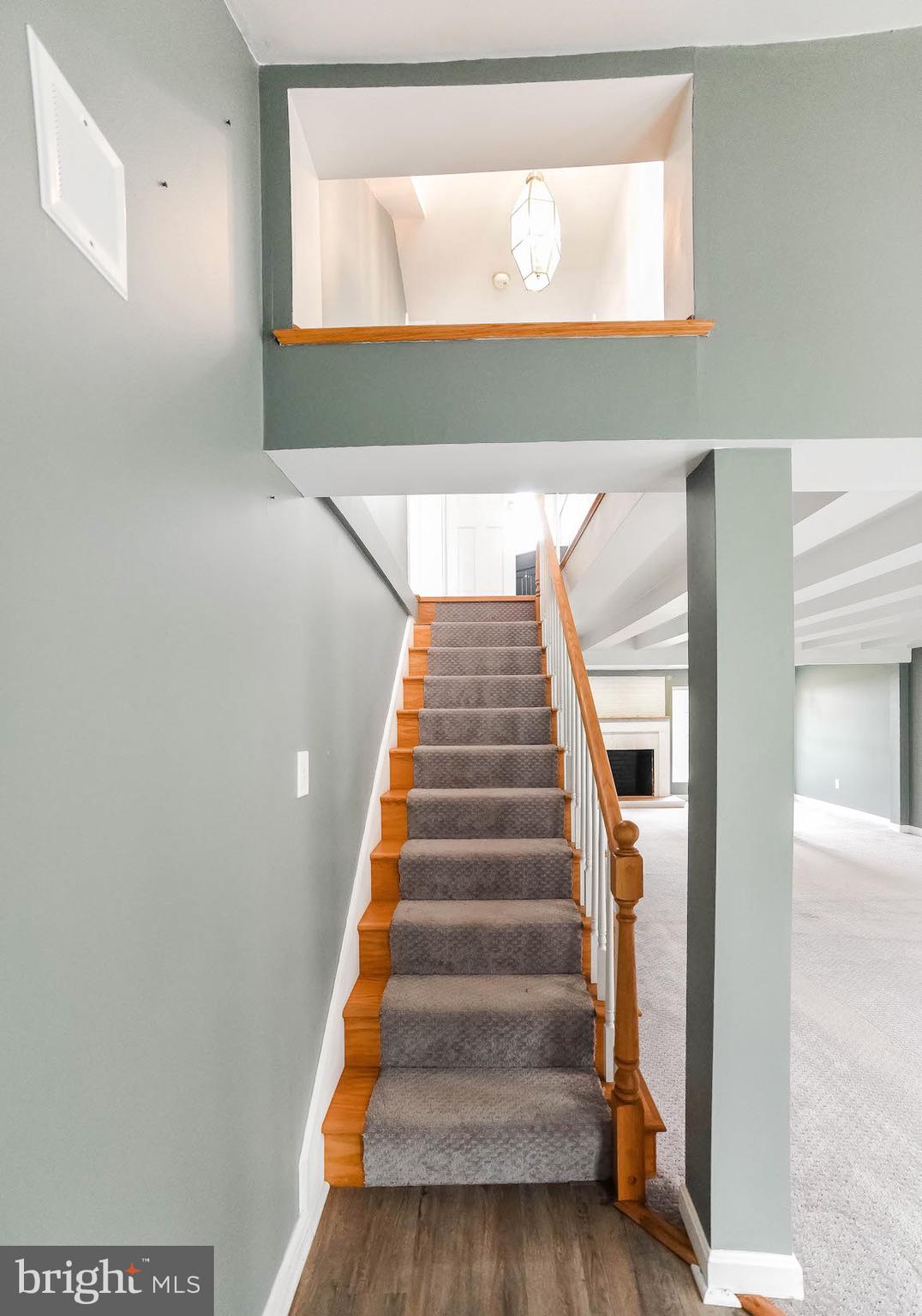 45524 Drayden Road Valley Lee, MD 20692 - Photo 20 of 51 Stairs with cut out