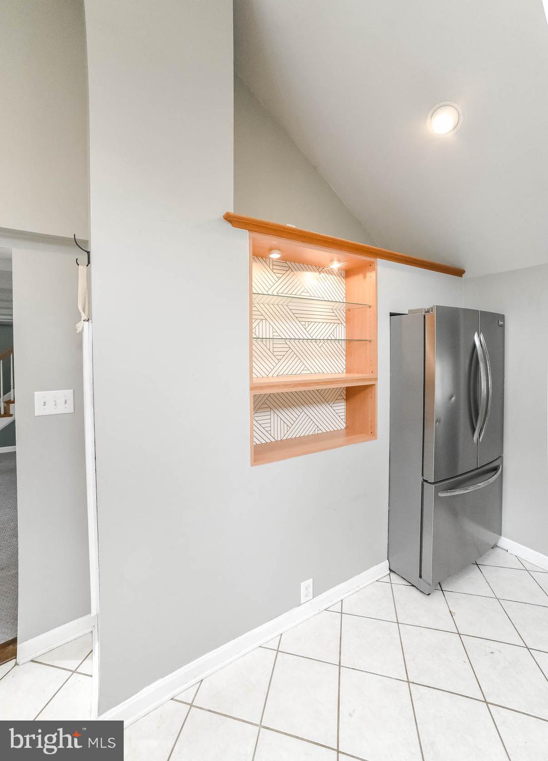 45524 Drayden Road Valley Lee, MD 20692 - Photo 7 of 51 Built in's