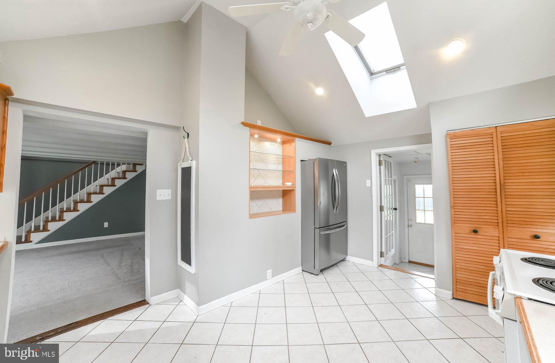 45524 Drayden Road Valley Lee, MD 20692 - Photo 10 of 51 Kitchen to family room
