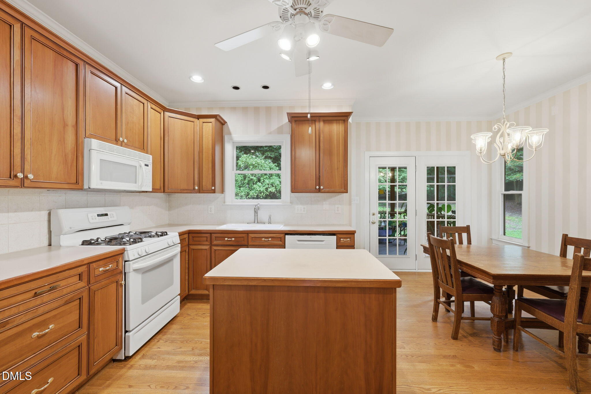 1412 Sandusky Lane Raleigh, NC 27614 - Photo 10 of 26 10-web-or-mls-9L1A5464