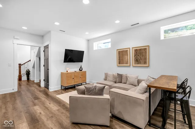 $1,175,000 | 1544 Bellefontaine Street, Indianapolis, IN 46202