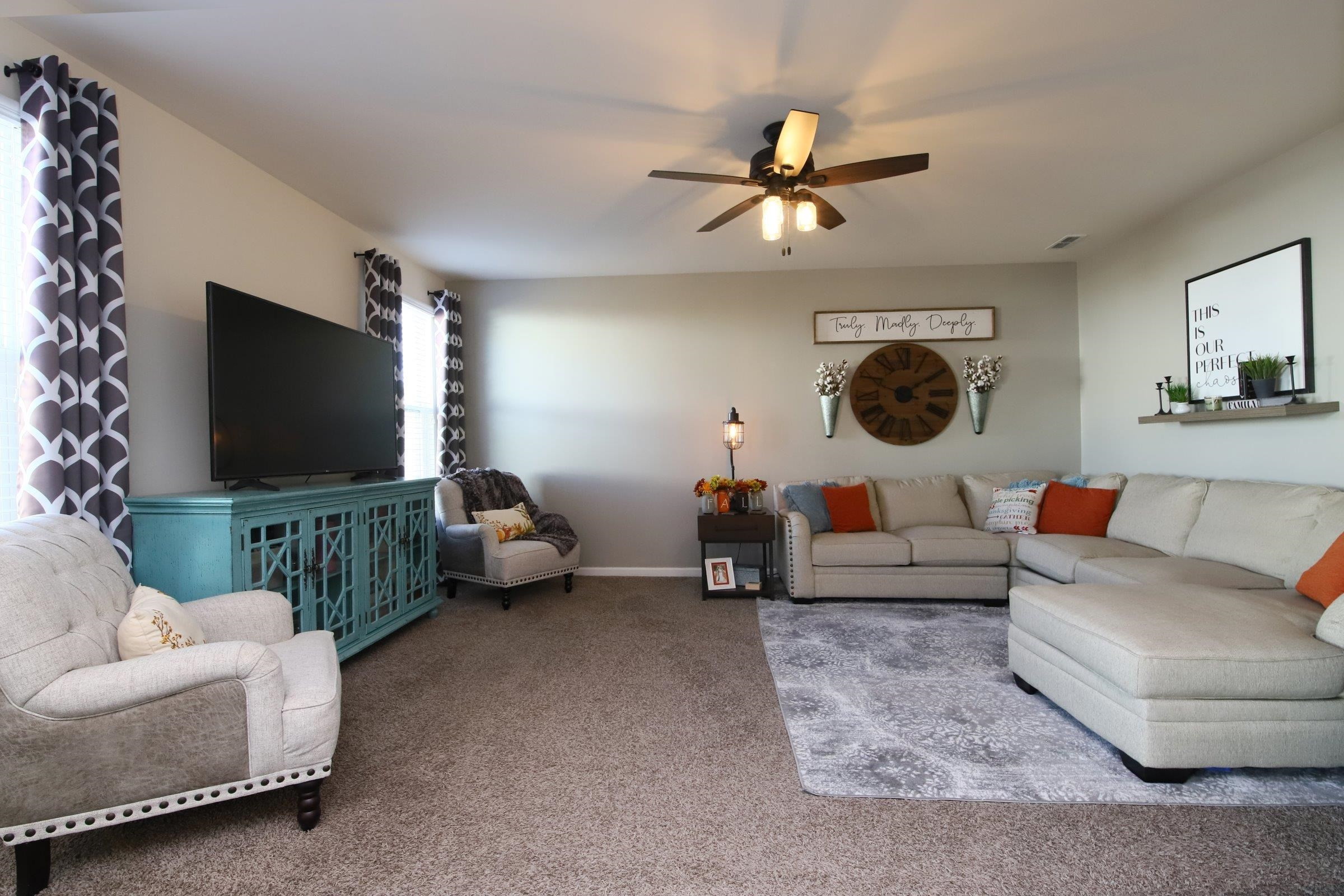3524 Massey Ridge Court Raleigh, NC 27616 - Photo 12 of 29 Living Room
