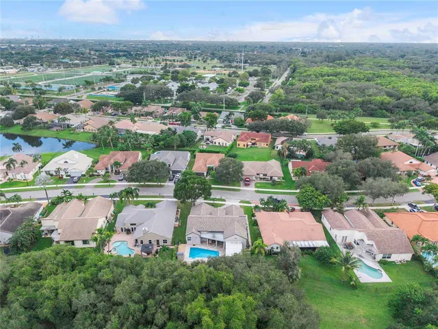 $1,150,000 | 9081 Southern Orchard Road North, Davie, FL 33328