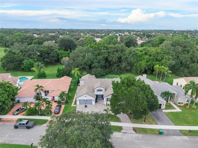 $1,150,000 | 9081 Southern Orchard Road North, Davie, FL 33328
