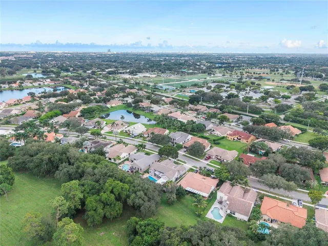 $1,150,000 | 9081 Southern Orchard Road North, Davie, FL 33328