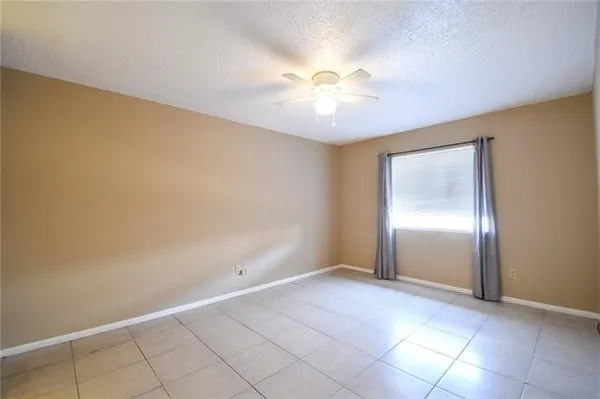 $1,400 | 1304 North Sugar Ridge Road, Laplace, LA 70068