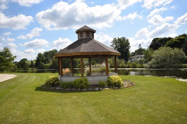 $44,900 | 1650 Vivian Court, Unit 1652, Trenton, WI 53090