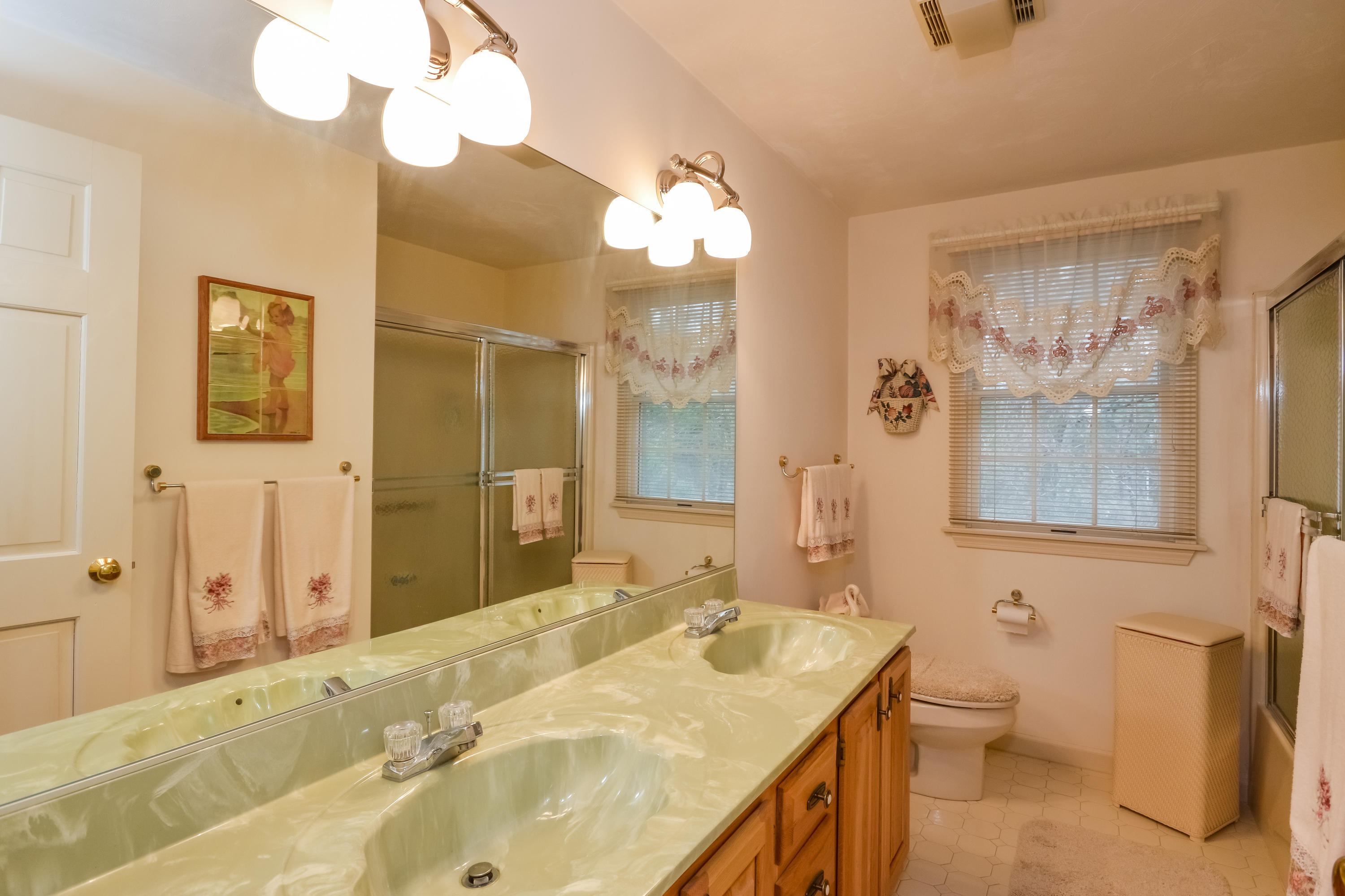 45 Deerfield Road Osterville, MA 02655 - Photo 19 of 29 024-Bathroom-4095333-large