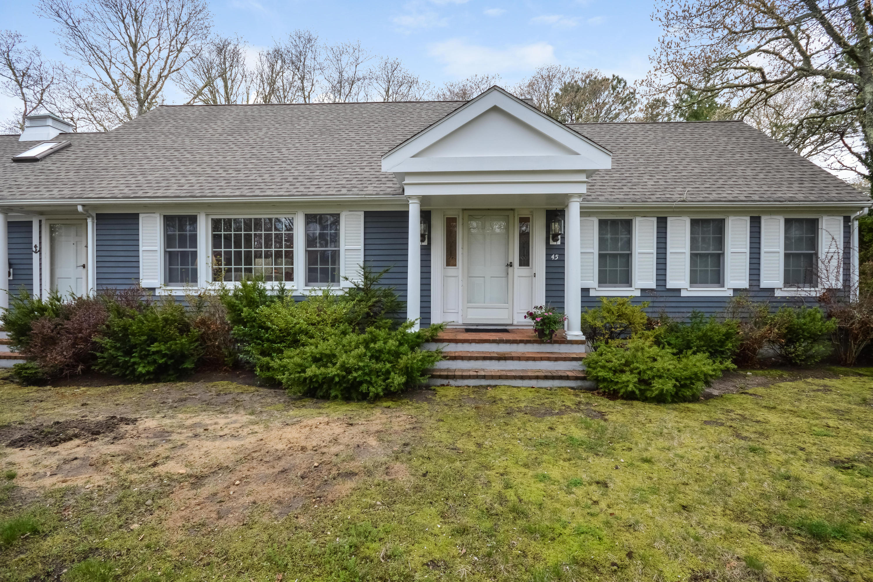 45 Deerfield Road Osterville, MA 02655 - Photo 25 of 29 001-Front_View-4095340-large