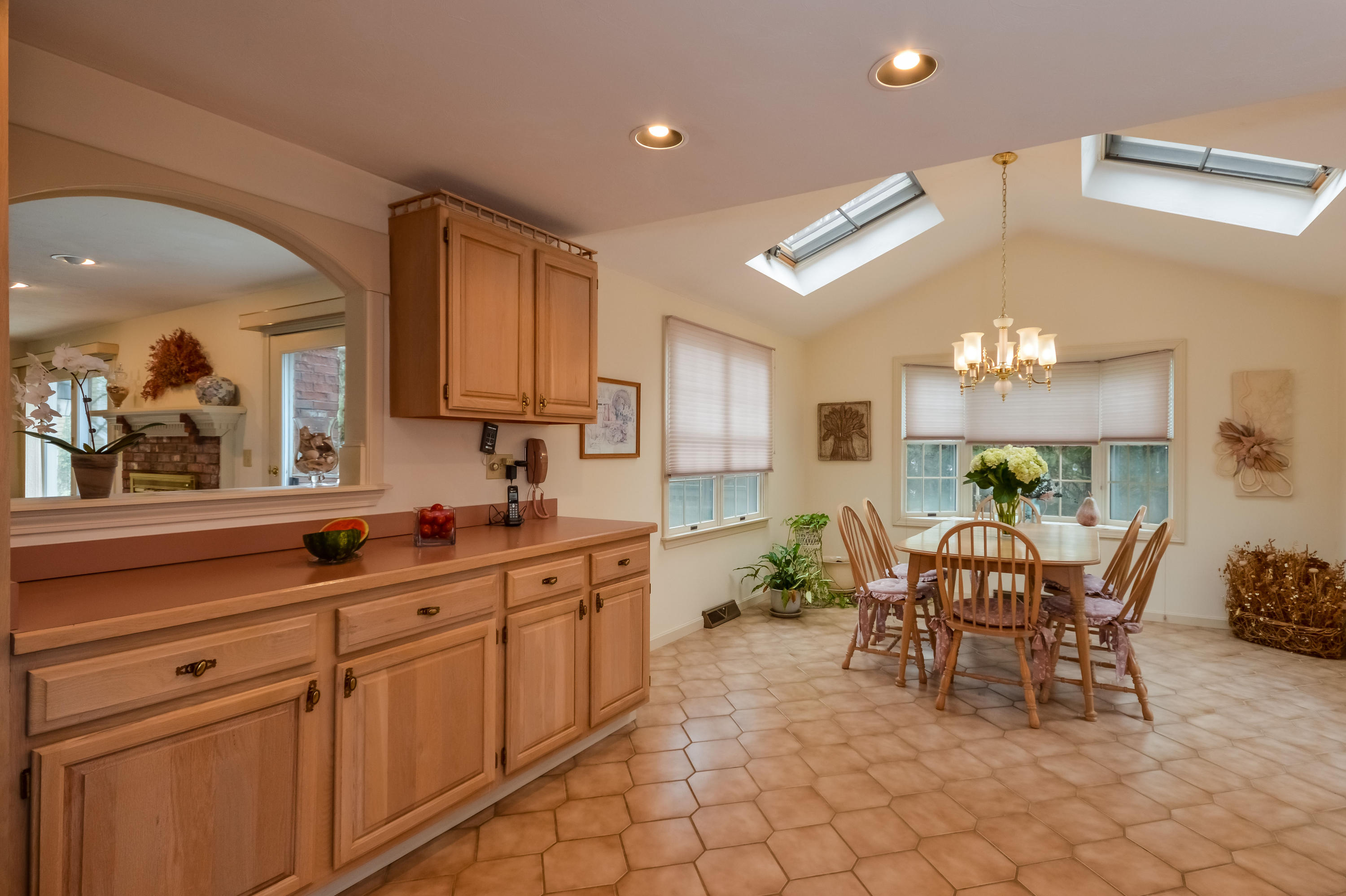 45 Deerfield Road Osterville, MA 02655 - Photo 8 of 29 009-Kitchen-4095308-large
