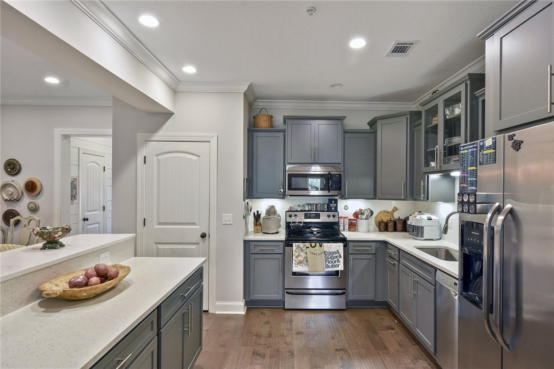 1203 Mariners Circle St. Simons Island, GA 31522 - Photo 2 of 26