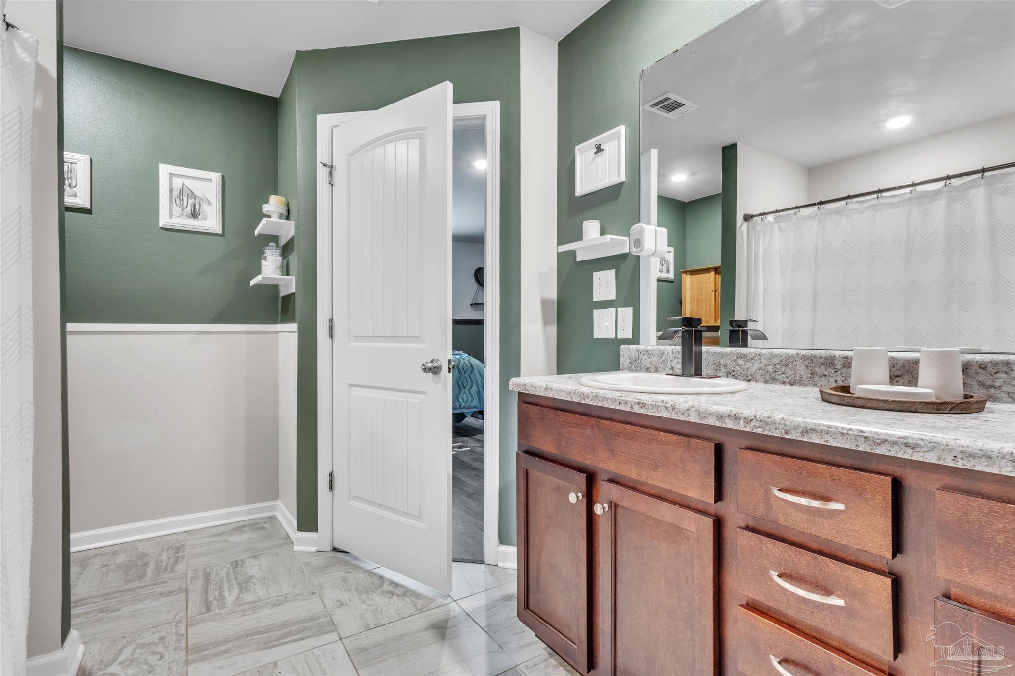 4744 Perception Circle Milton, FL 32570 - Photo 14 of 19