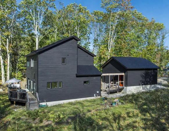 $975,000 | 9 Windward Ridge, Biddeford, ME 04005