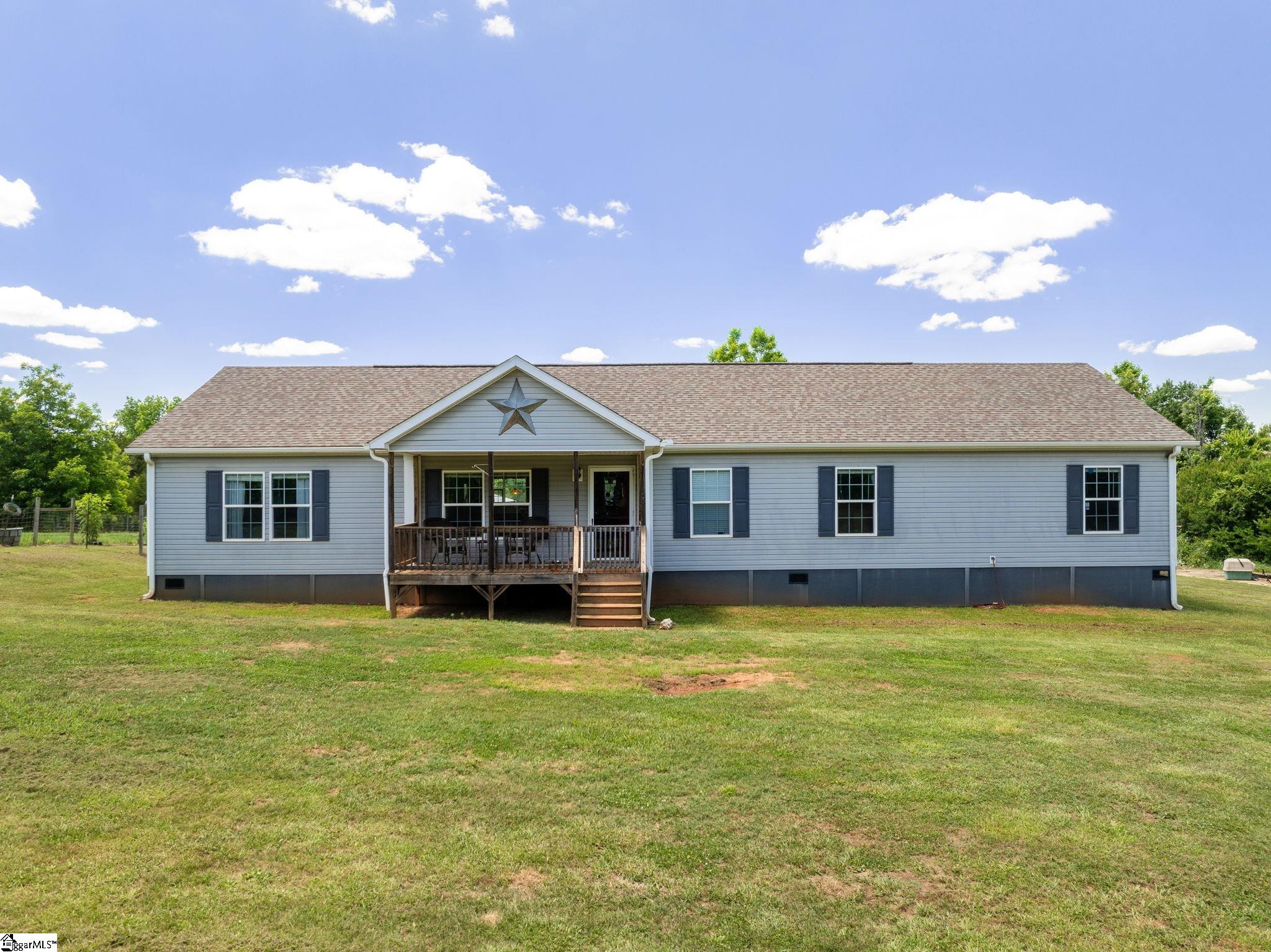 55 Kicks Way Honea Path, SC 29654 - Photo 1 of 28 Gallery Image 1