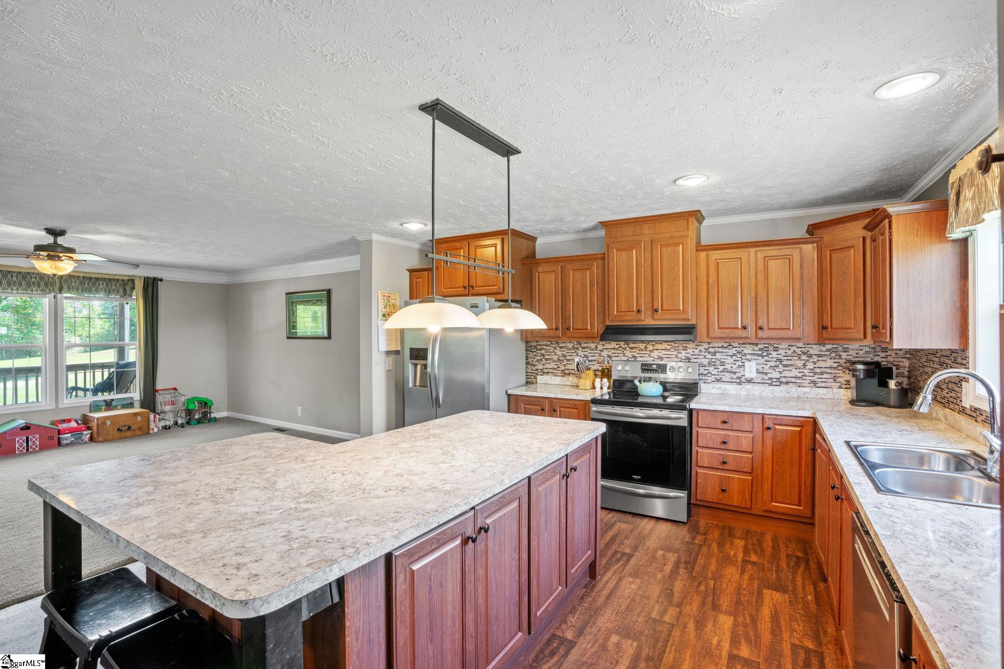 55 Kicks Way Honea Path, SC 29654 - Photo 6 of 28 Gallery Image 6