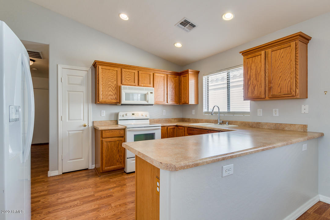 43964 West Magnolia Road Maricopa, AZ 85138 - Photo 11 of 30 New Paint in Kitchen