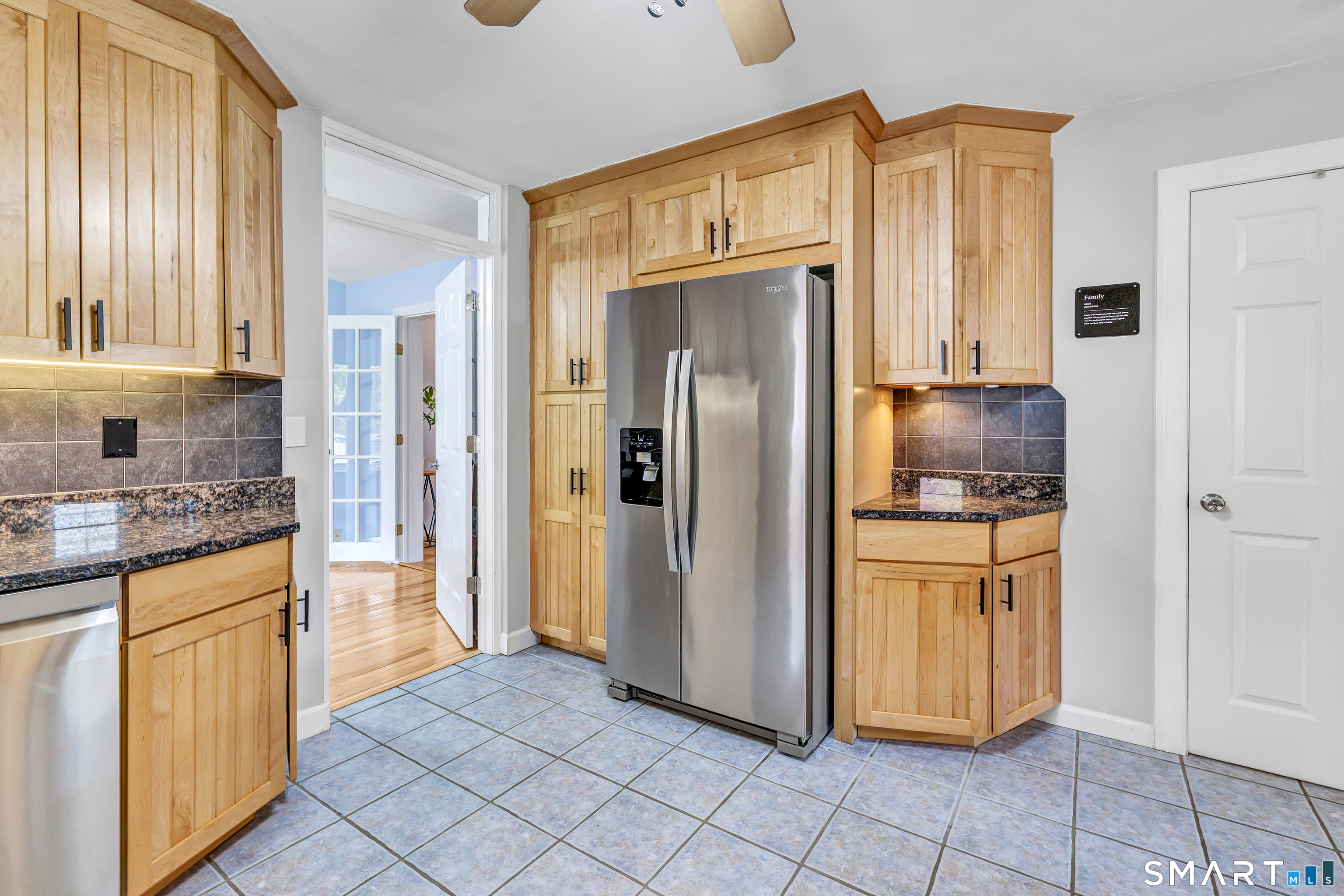 8 Koger Road Trumbull, CT 06611 - Photo 12 of 40