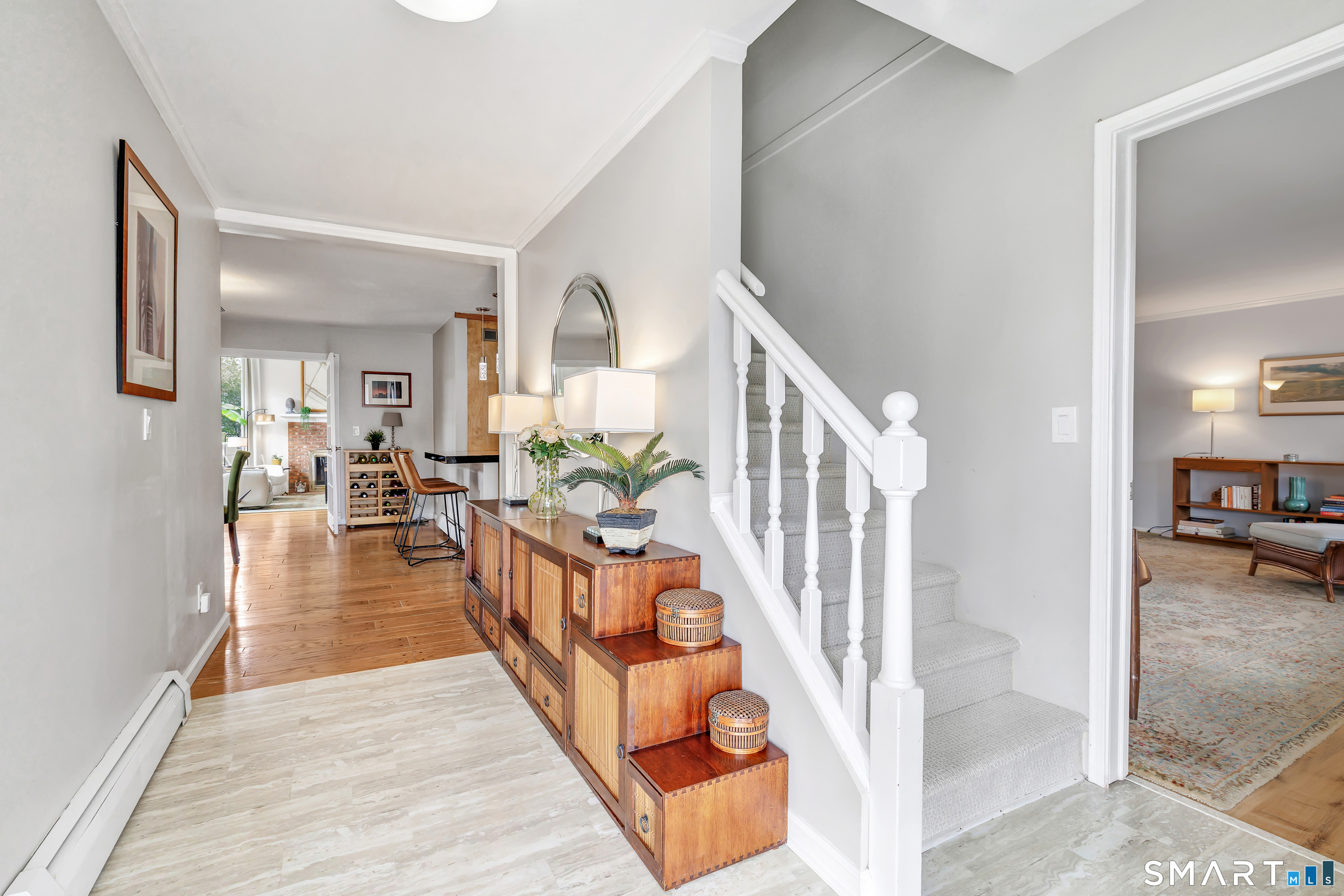 8 Koger Road Trumbull, CT 06611 - Photo 3 of 40