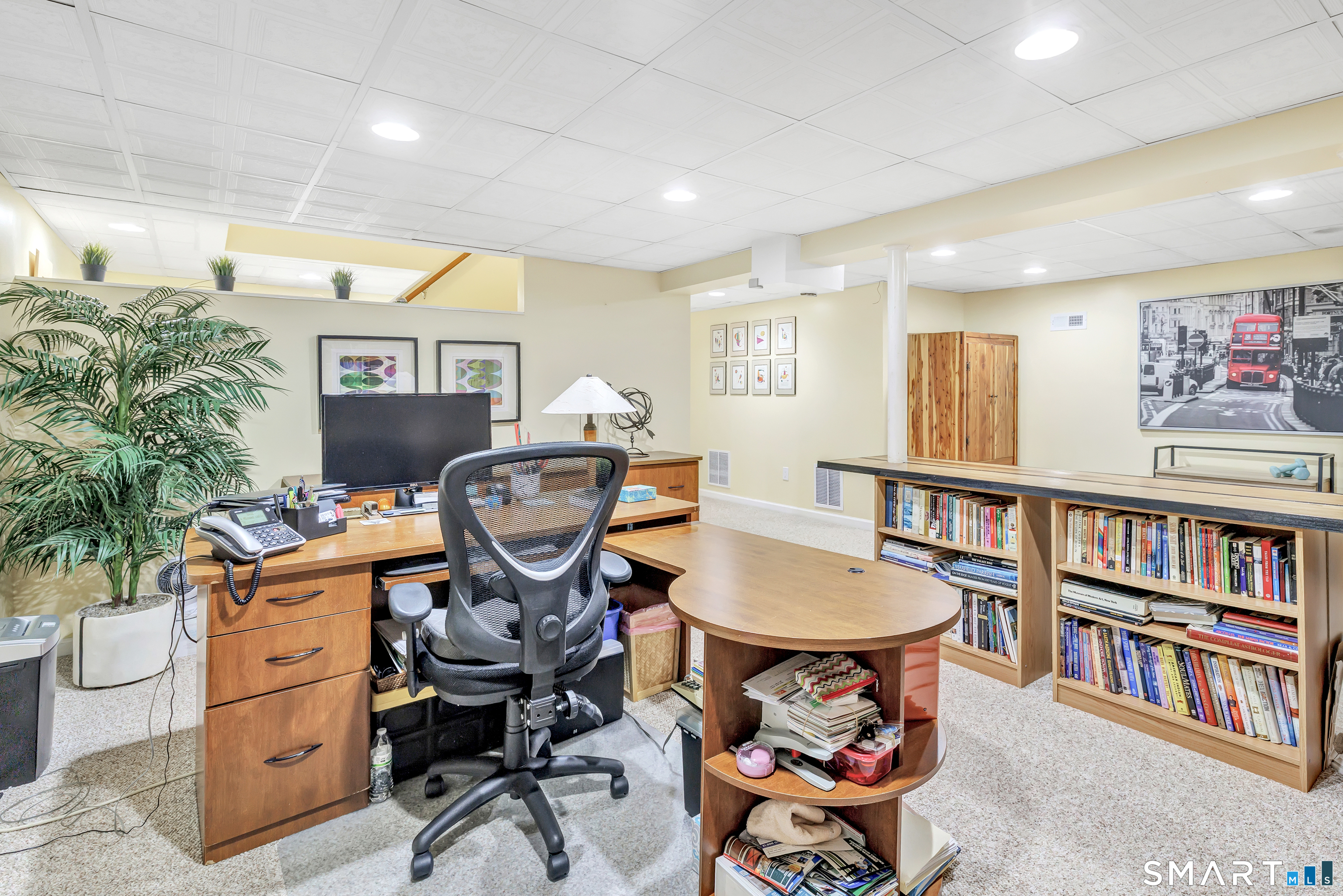 8 Koger Road Trumbull, CT 06611 - Photo 31 of 40