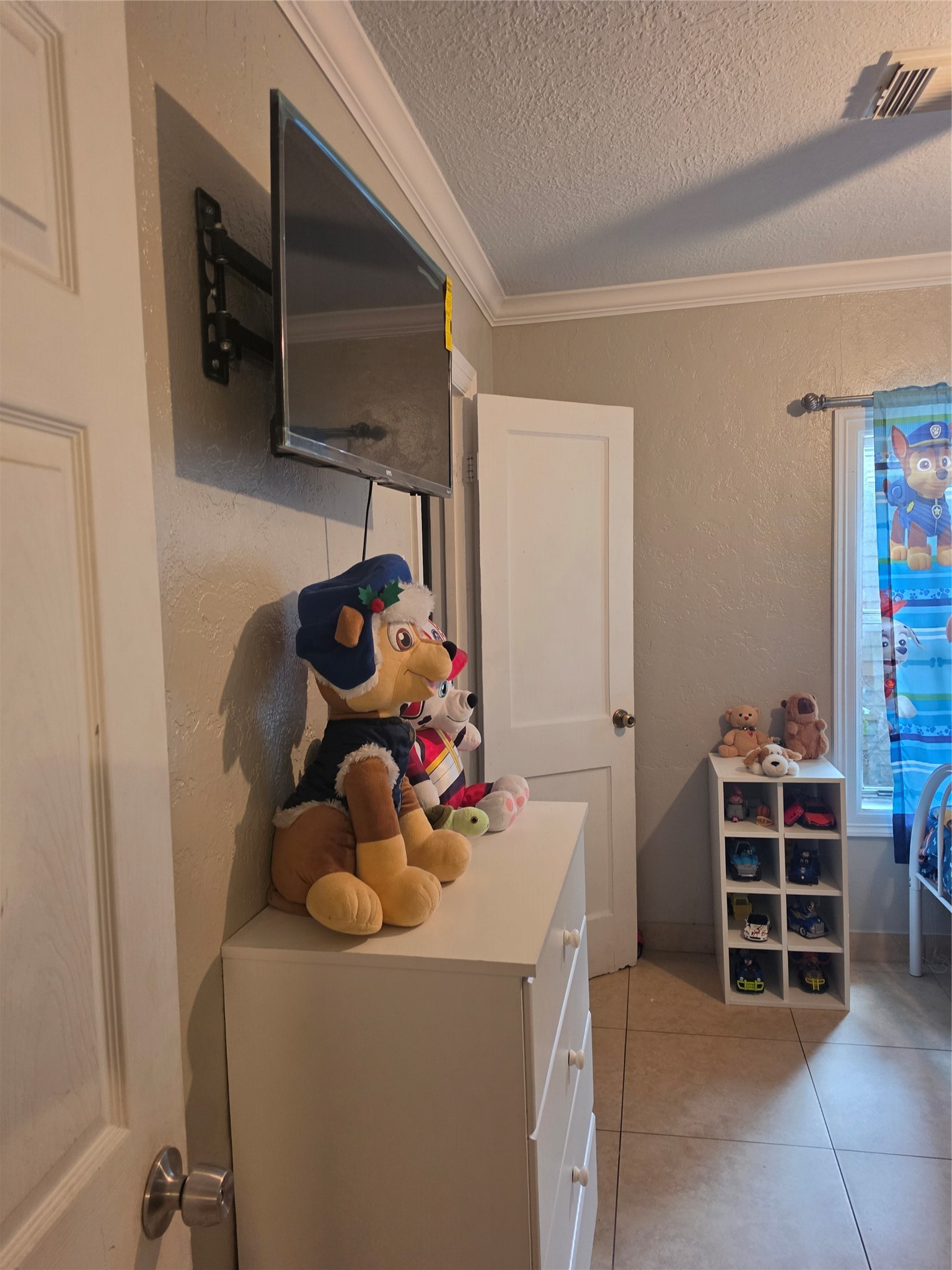 610 John Alber Road Houston, TX 77076 - Photo 25 of 31 bedroom 3 view 3