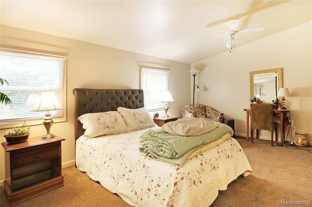 13450 Lenmoore Road Belleville, MI 48111 - Photo 25 of 38
