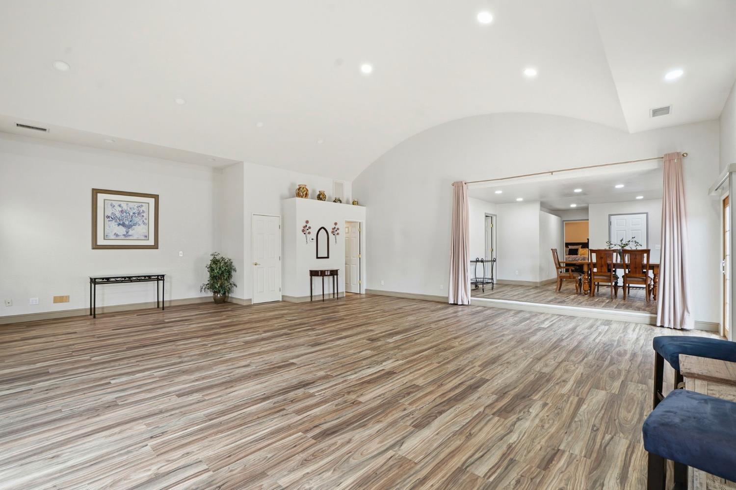 11378 Mountain View Road Tracy, CA 95376 - Photo 22 of 61 Gallery Image 22