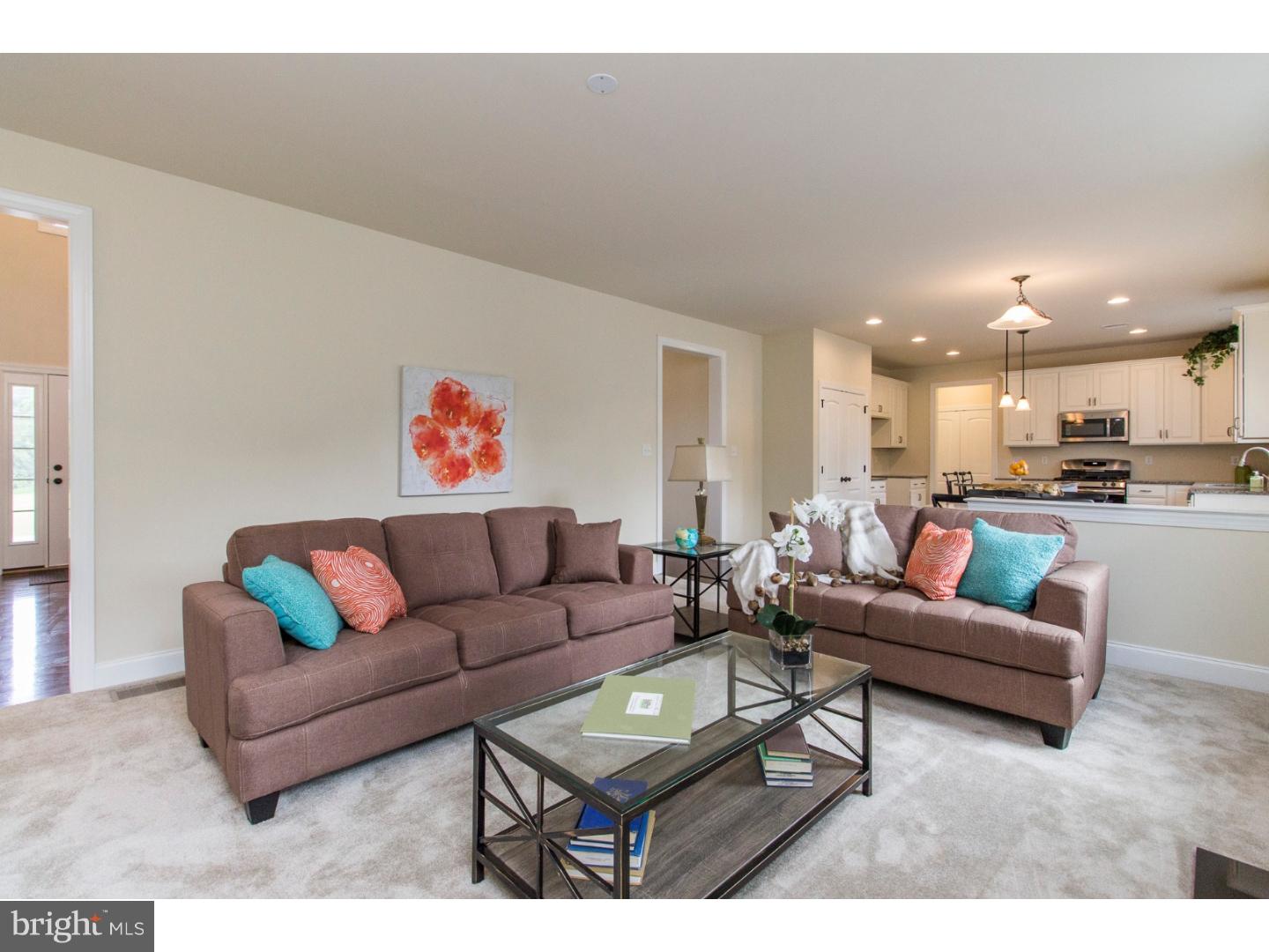 6035 Upper Ridge Road Green Lane, PA 18054 - Photo 6 of 12 Family Room