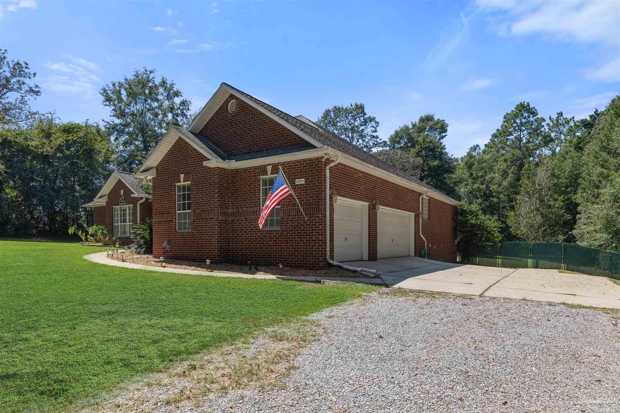 2855 Walling Road Milton, FL 32570 - Photo 2 of 37 Gallery Image 2