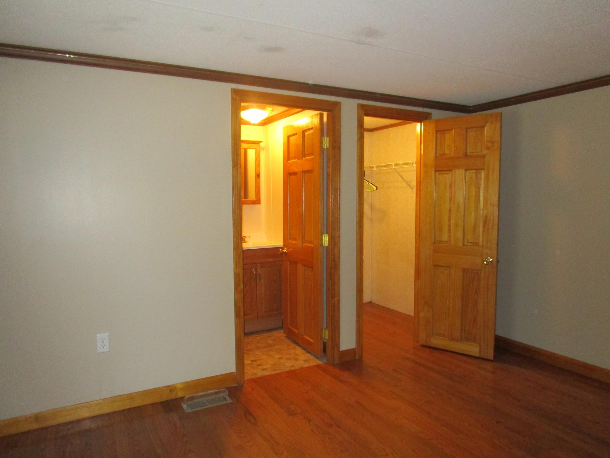 179 Ellingwood Road Paris, ME 04281 - Photo 9 of 19 bl18