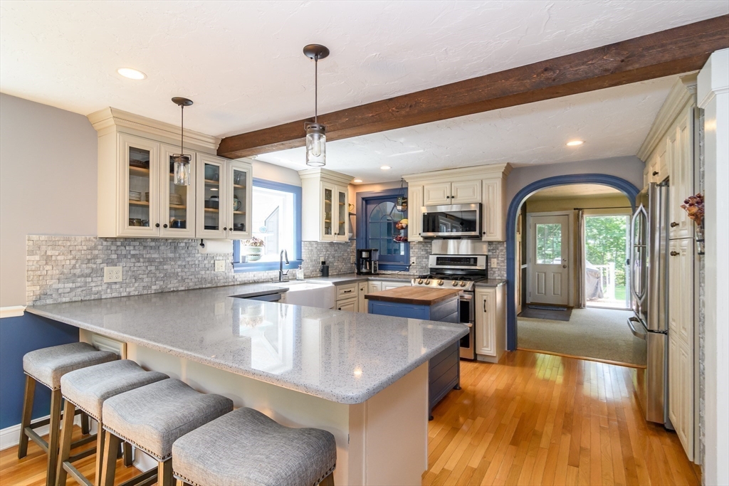 5 Pryor Road Natick, MA 01760 - Photo 8 of 34 Gallery Image 8