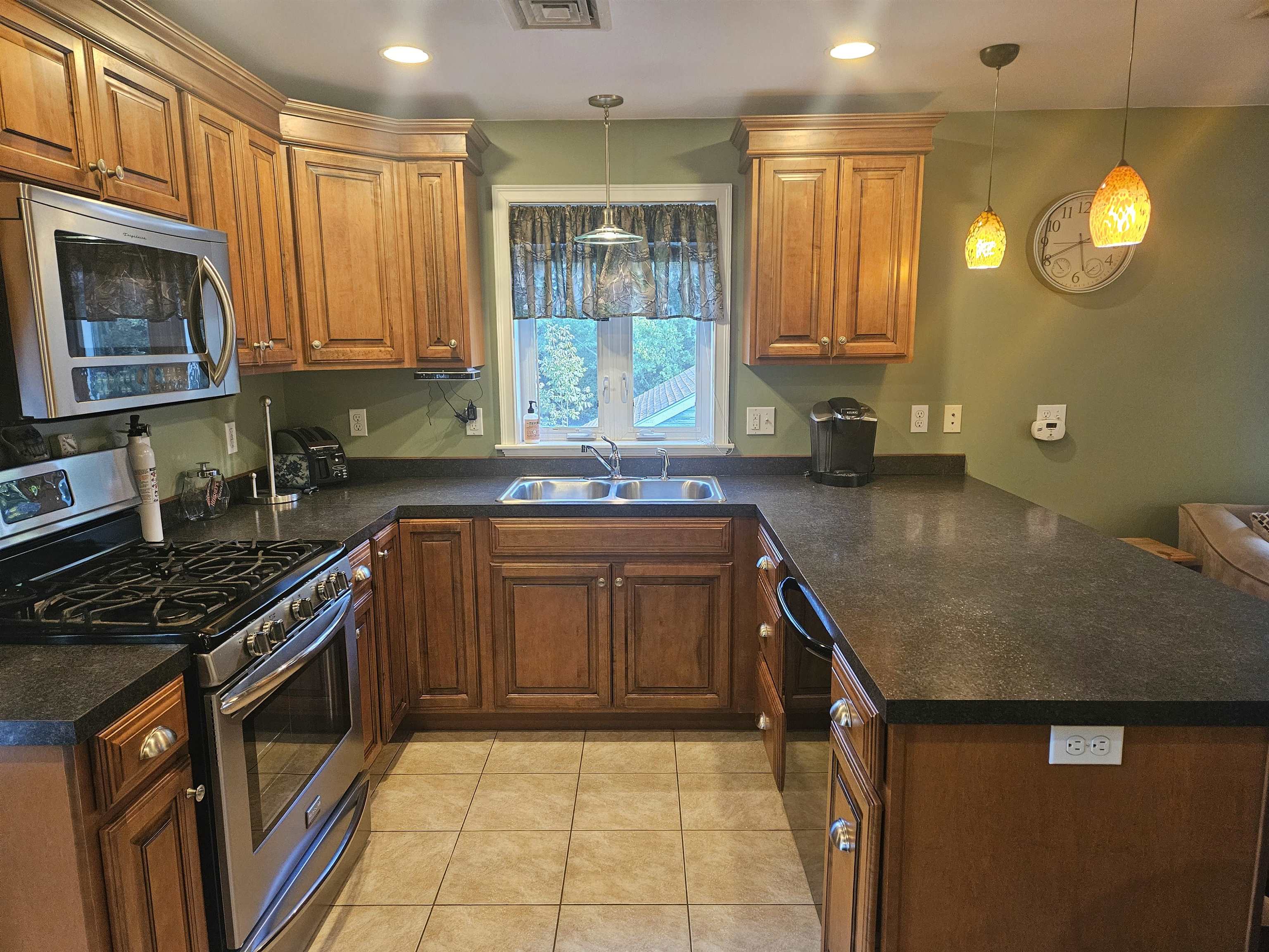 89 Briar Ridge Road Milton, NH 03851 - Photo 2 of 18 Gallery Image 2