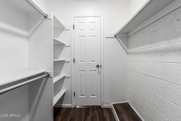 $169,000 | 3810 North Maryvale Parkway, Unit 2020, Phoenix, AZ 85031