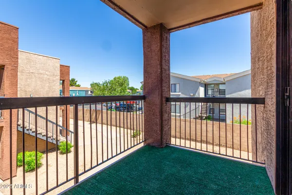 $169,000 | 3810 North Maryvale Parkway, Unit 2020, Phoenix, AZ 85031
