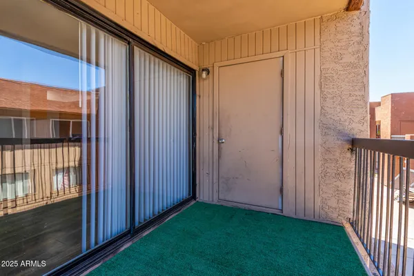 $169,000 | 3810 North Maryvale Parkway, Unit 2020, Phoenix, AZ 85031