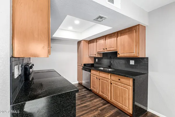 $169,000 | 3810 North Maryvale Parkway, Unit 2020, Phoenix, AZ 85031