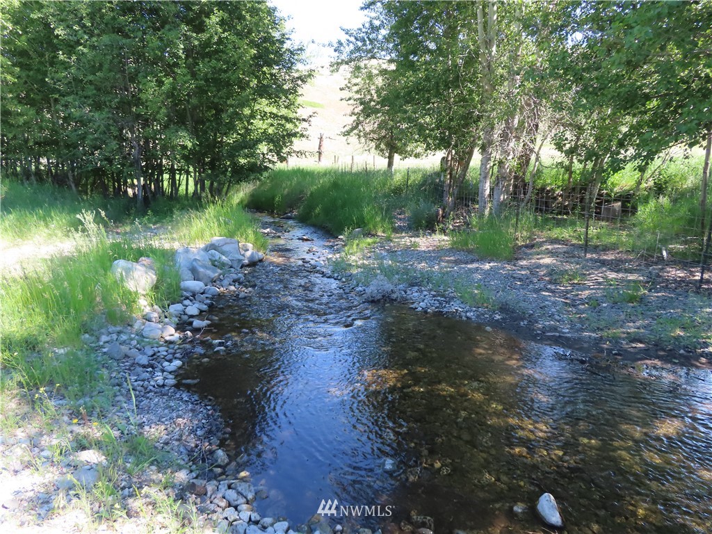 255 Lambert Creek Road Republic, WA 99166 - Photo 2 of 40 Gallery Image 2